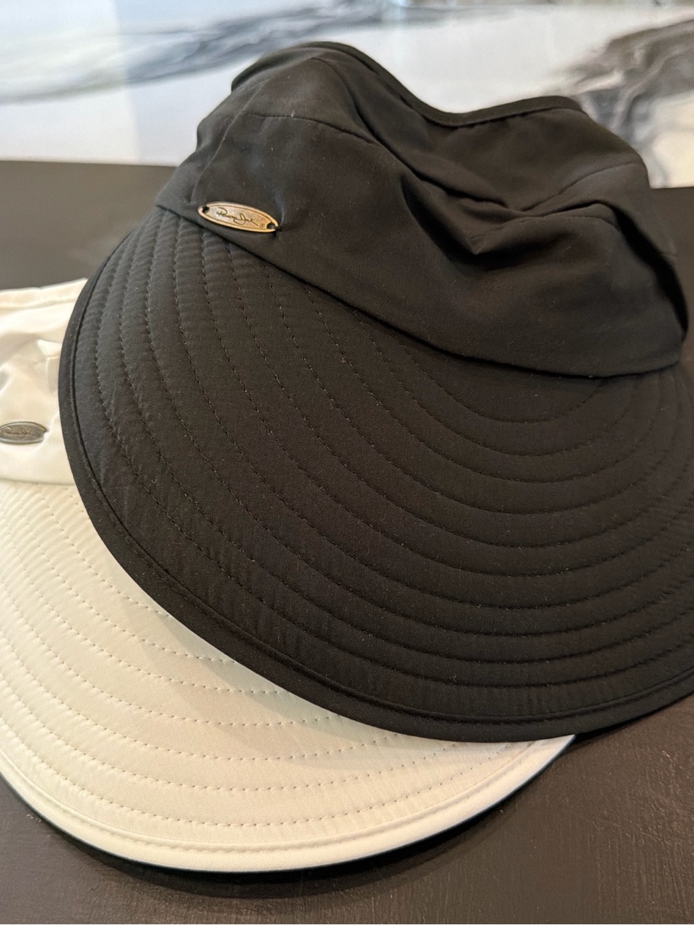 Bundle of 2 Panama Jack Black and White Wide-Brim Sun Hat